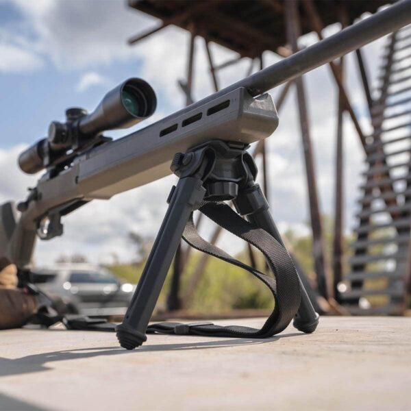 Magpul MOE Bipod for Hunting and Shooting, Made of Lightweight High-Strength Polymer - Image 5