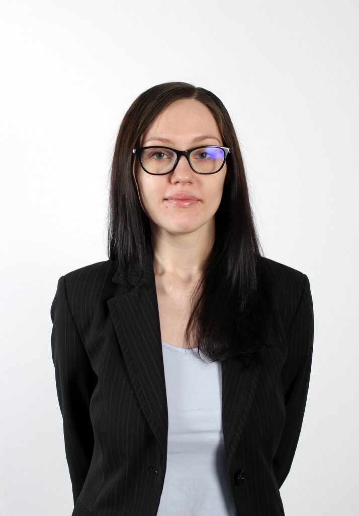 Sarah Mitchell head shot